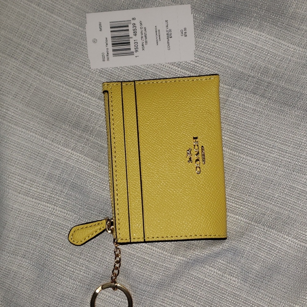 Coach purse and wallet - Picture 4 of 5